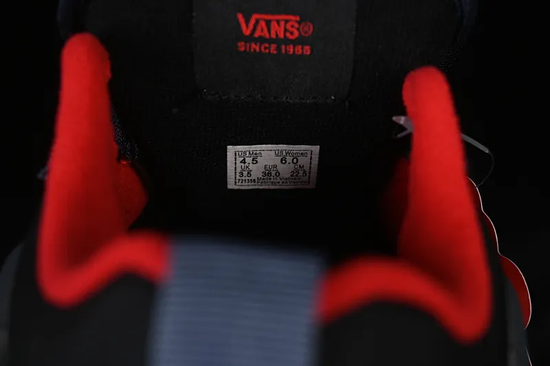 All categories Vans Vans series Vans Low Vans low-top Vans Knu Skool Vans low-top casual skateboard shoes VN0009QC6BT